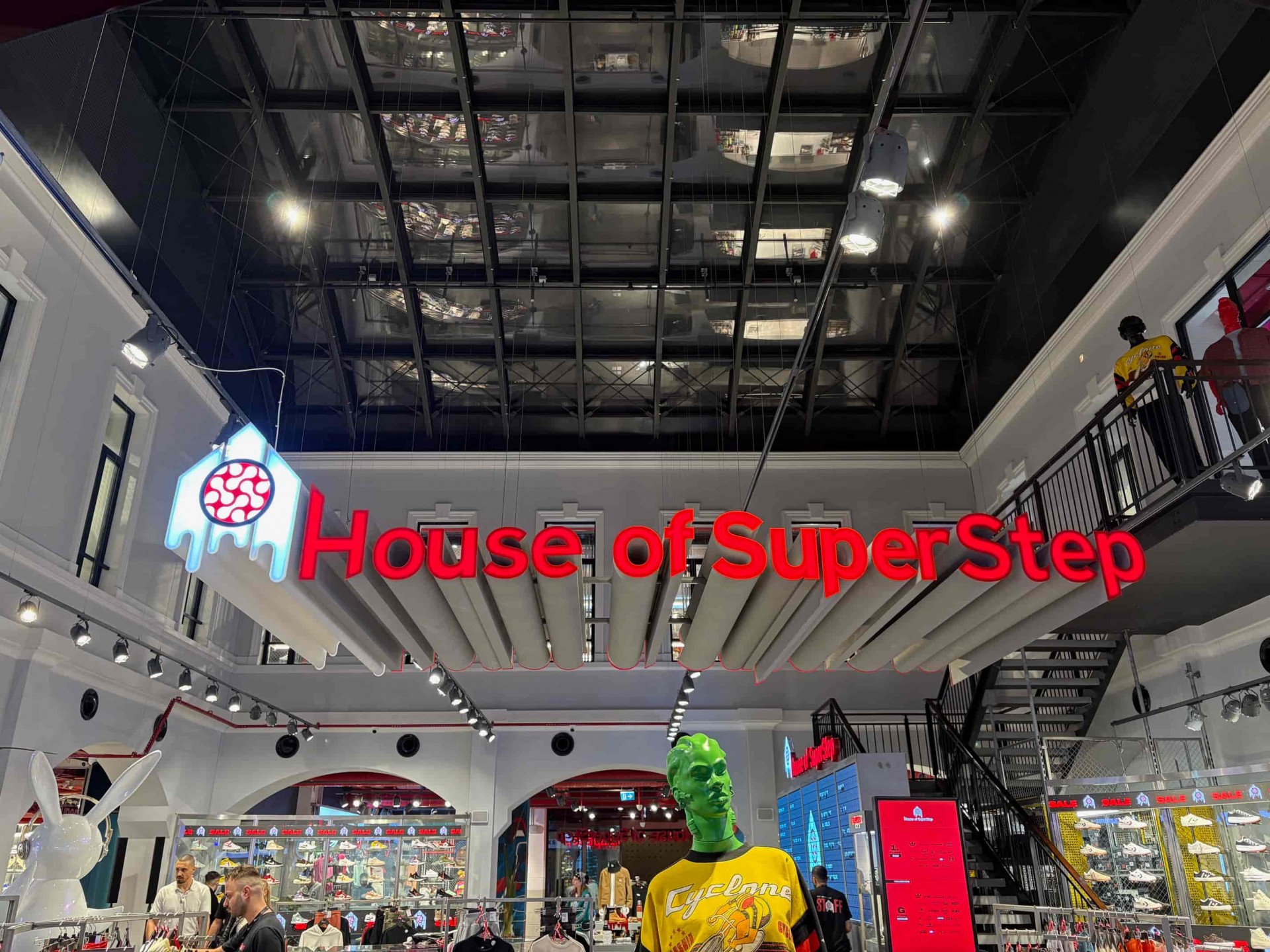 İç & Dış Mekan Cephe Tabelaları